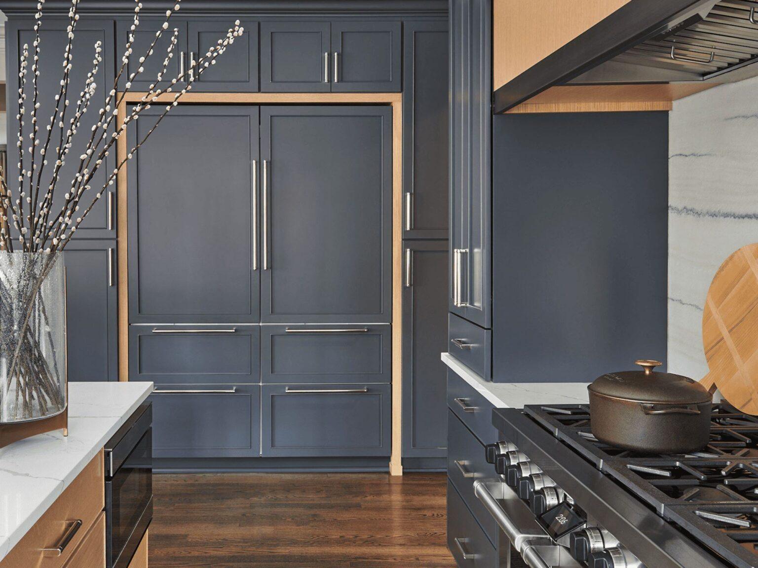 Trending in 2025: Top Kitchen Cabinet Ideas - Metro Design Build Group